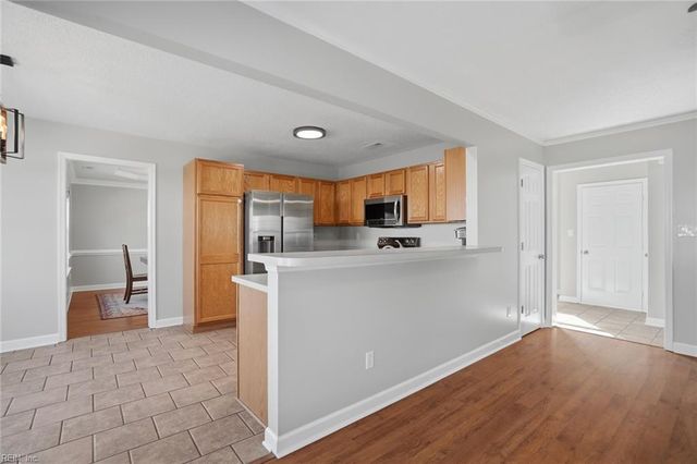 6322 Townsend PL, Suffolk, VA 23435