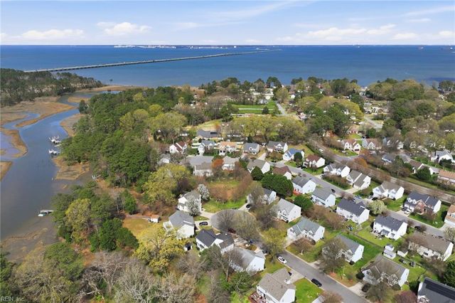 6322 Townsend PL, Suffolk, VA 23435