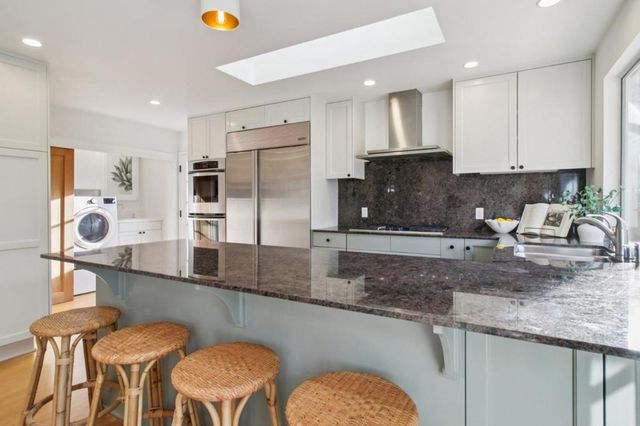 745 Barron Avenue, Palo Alto, CA 94306