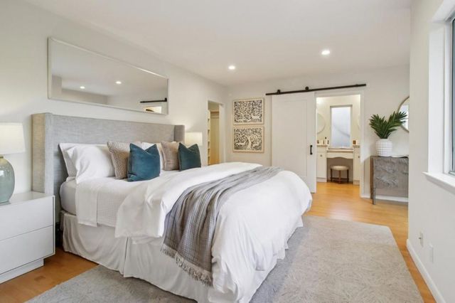 745 Barron Avenue, Palo Alto, CA 94306