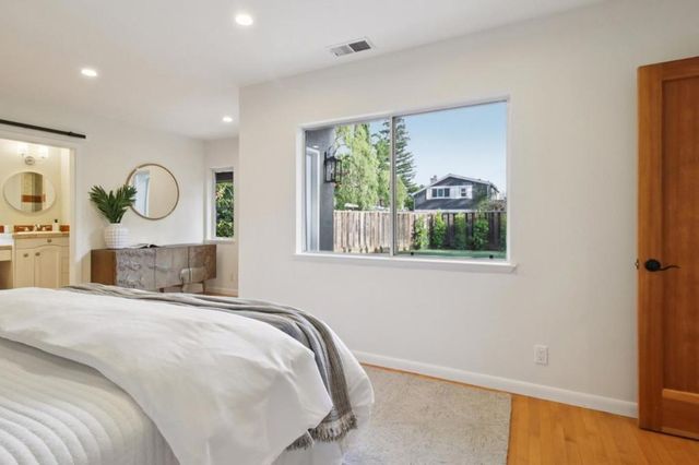 745 Barron Avenue, Palo Alto, CA 94306