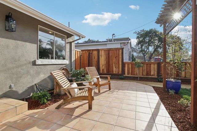 745 Barron Avenue, Palo Alto, CA 94306