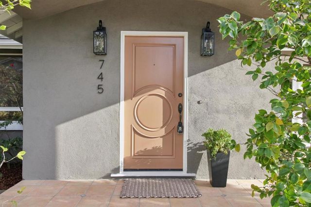 745 Barron Avenue, Palo Alto, CA 94306
