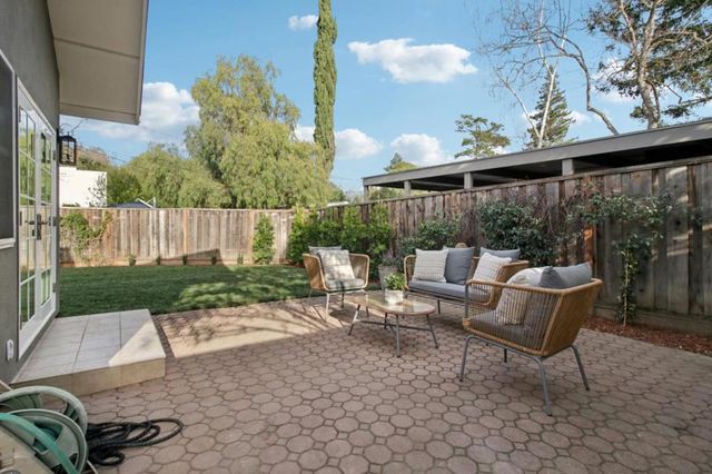 745 Barron Avenue, Palo Alto, CA 94306