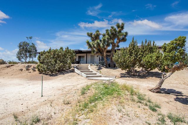 56949 Spencer Road, Yucca Valley, CA 92284