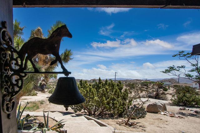 56949 Spencer Road, Yucca Valley, CA 92284