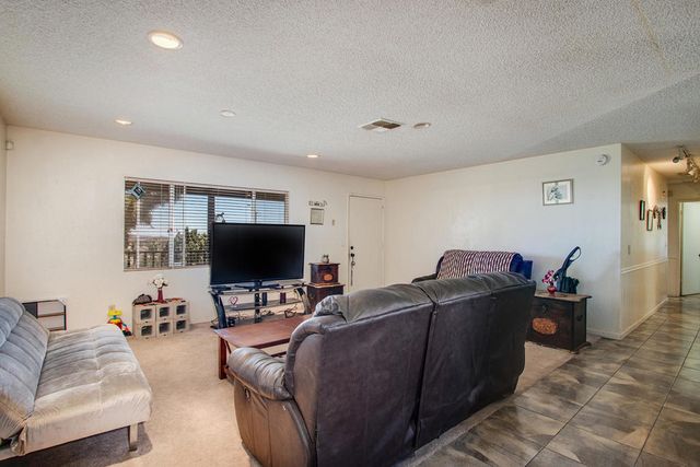 56949 Spencer Road, Yucca Valley, CA 92284