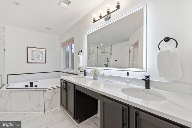 4800 DAISEY CREEK TER, Beltsville, MD 20705