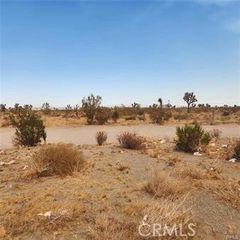 1590 Saratoga Road, Pinon Hills, CA 92372