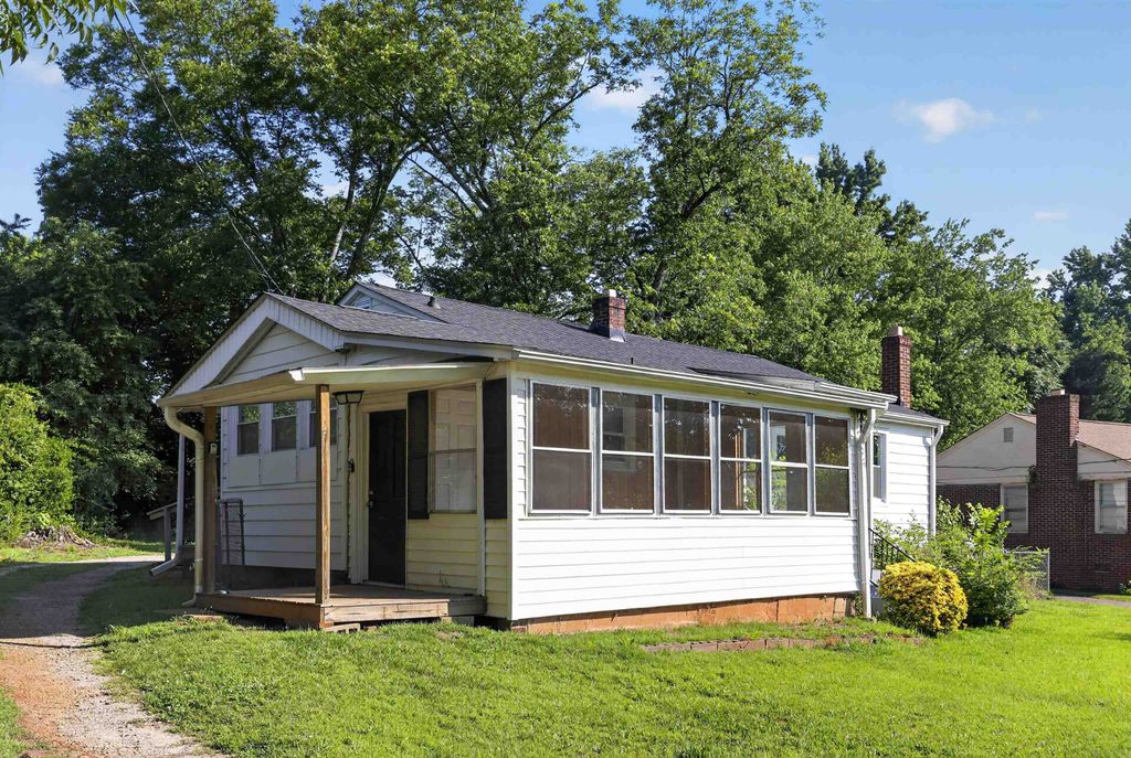107 Coleman Court, Greenville, SC 29609