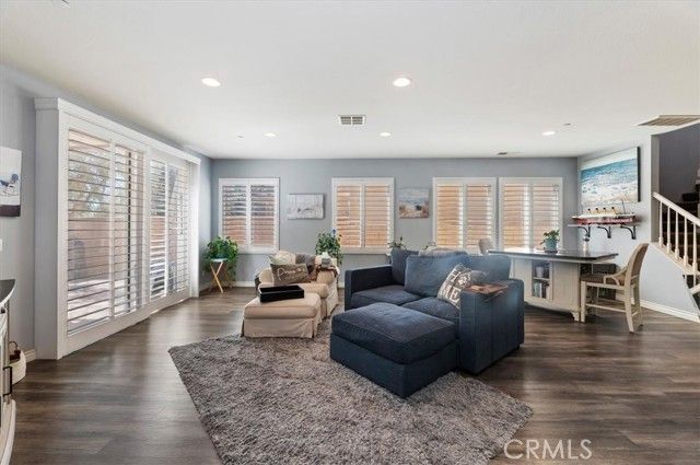 15699 Slowik Court, Fontana, CA 92336