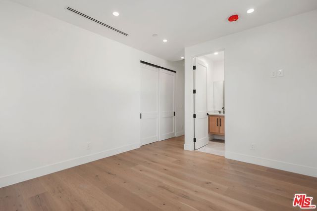 5917 Rhodes Avenue, Valley Village, CA 91607
