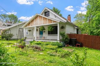 26 Summit Avenue, Troy, NY 12180