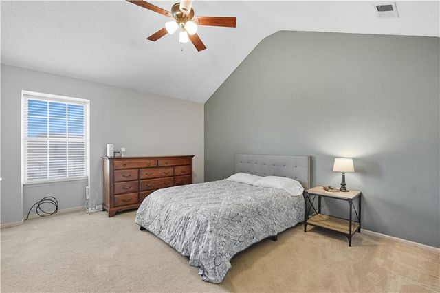 5623 NW Sunrise Meadow Circle, Lee's Summit, MO 64064