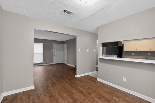 2525 WELLONS AVE, Memphis, TN 38127