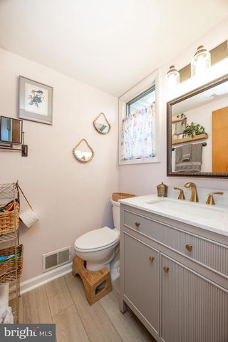 242 BYERS RD, Chester Springs, PA 19425