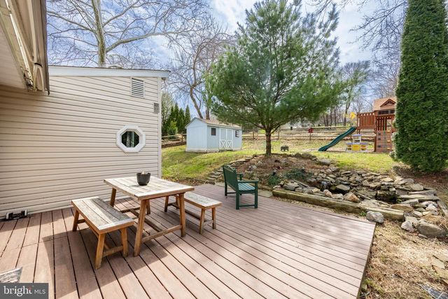 242 BYERS RD, Chester Springs, PA 19425