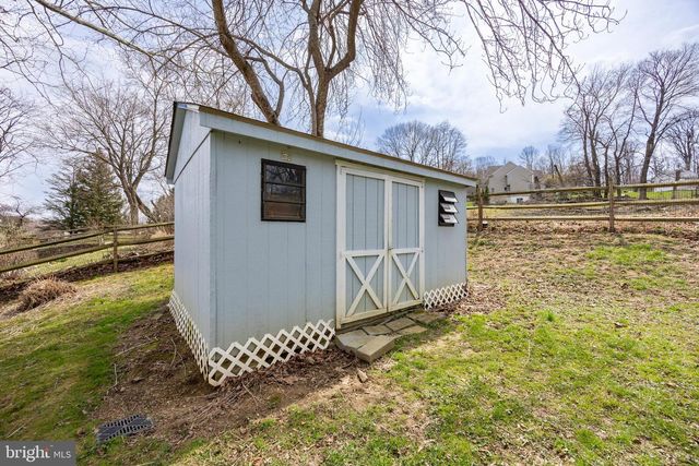 242 BYERS RD, Chester Springs, PA 19425