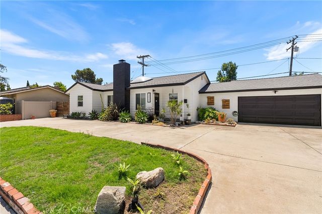 2410 W Broadway, Anaheim, CA 92804