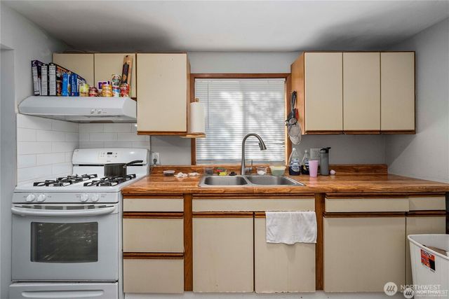 8314 Washington Road SW, Lakewood, WA 98498