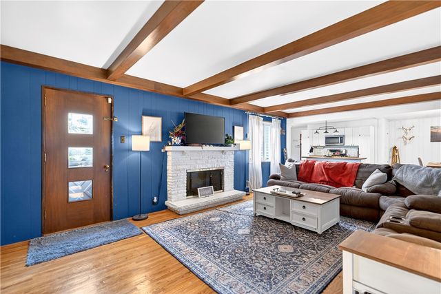 1188 Willowbrook Road, Rostraver, PA 15012