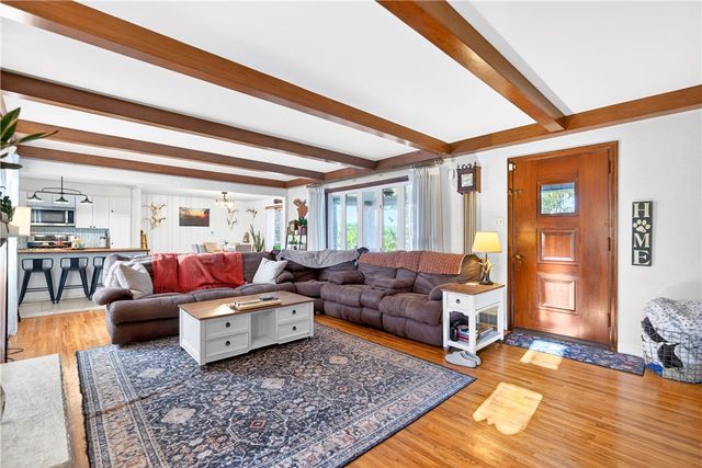 1188 Willowbrook Road, Rostraver, PA 15012