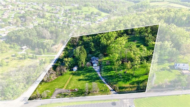 1188 Willowbrook Road, Rostraver, PA 15012