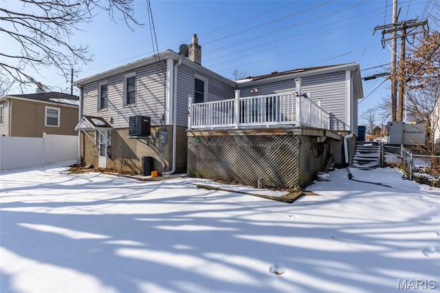 9406 Mackenzie Road, Affton, MO 63123