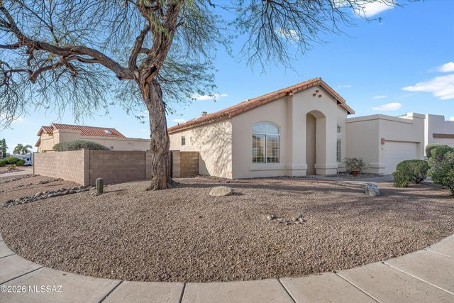 10621 E Northern Crest Drive, Tucson, AZ 85748