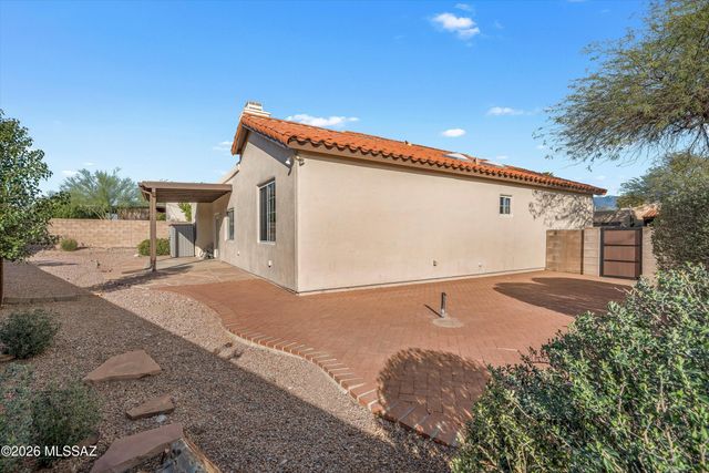 10621 E Northern Crest Drive, Tucson, AZ 85748