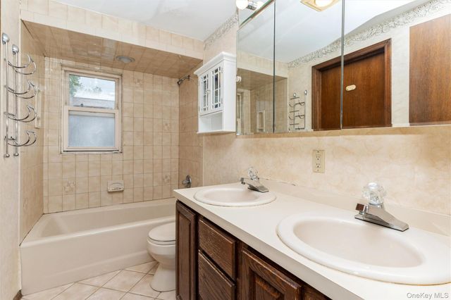 163 Bregman Avenue, New Hyde Park, NY 11040