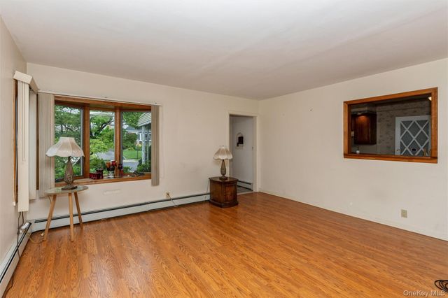 163 Bregman Avenue, New Hyde Park, NY 11040