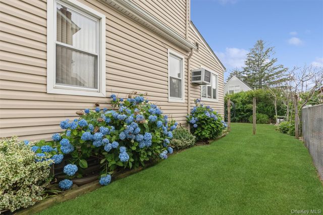 163 Bregman Avenue, New Hyde Park, NY 11040