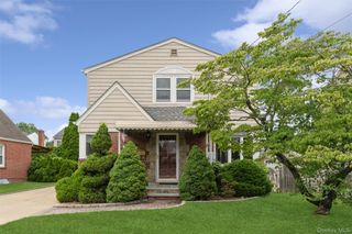 163 Bregman Avenue, New Hyde Park, NY 11040