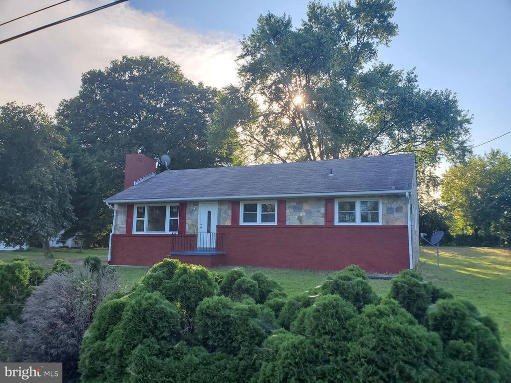 12504 GREENGATE RD, Fredericksburg, VA 22407