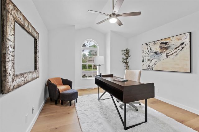 12 Lyndhurst Drive, Bella Vista, AR 72714