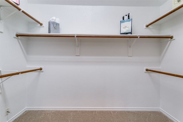 303 Old York Road, Irving, TX 75063