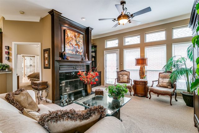 303 Old York Road, Irving, TX 75063