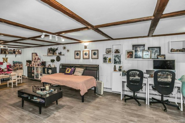 116 Woods Avenue, Malverne, NY 11565