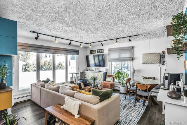 116 Woods Avenue, Malverne, NY 11565