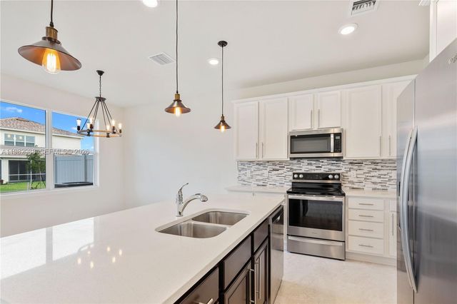 1455 Silk Oak Dr 1455, Hollywood, FL 33021