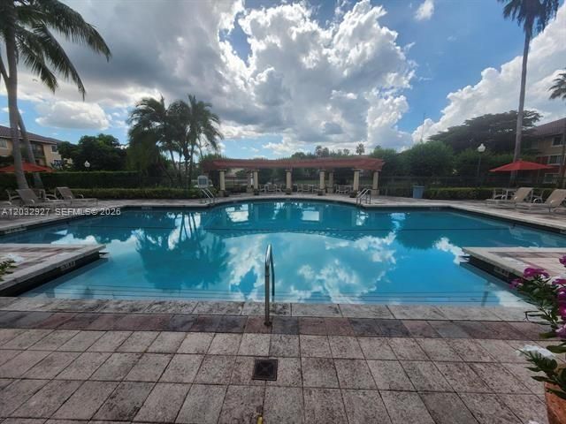 4155 N Haverhill Road 1402, West Palm Beach, FL 33417