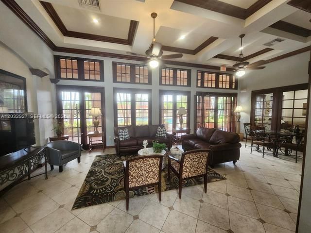 4155 N Haverhill Road 1402, West Palm Beach, FL 33417