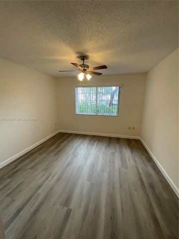4155 N Haverhill Road 1402, West Palm Beach, FL 33417