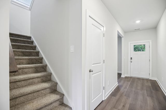 1041 Kiley Ct, Antioch, TN 37013