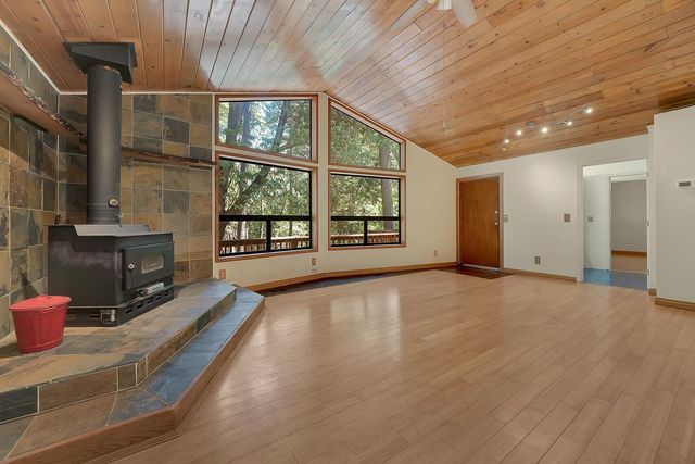 18844 Inspiration Dr, Pioneer, CA 95666