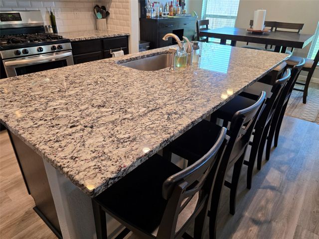 1942 Bending Green Drive, Rosharon, TX 77583