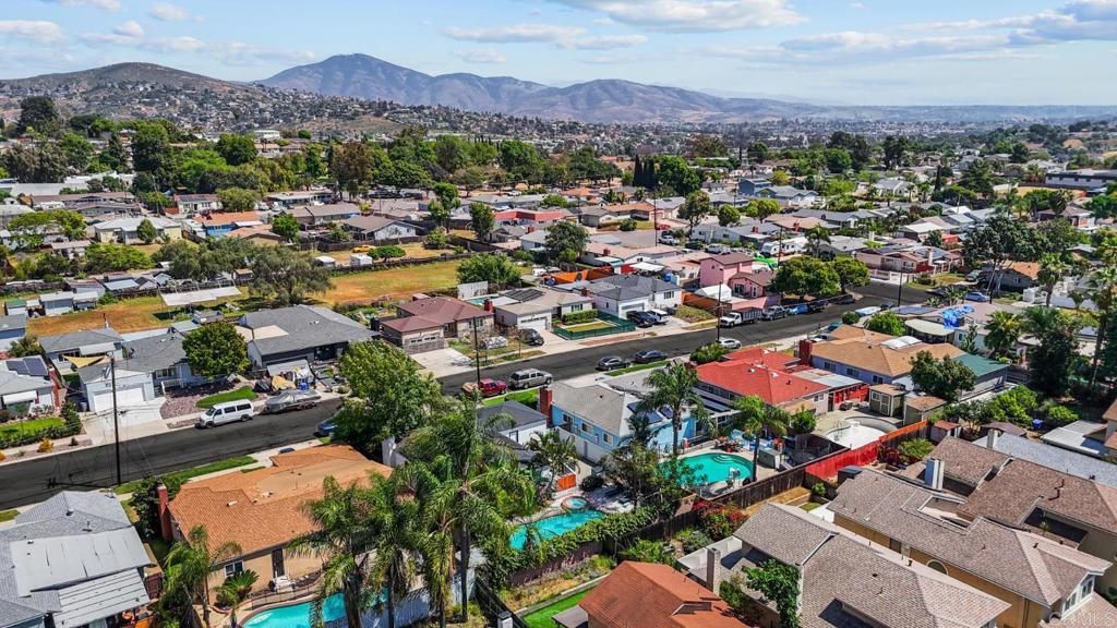 Image 31 of property listing at 2330 Di Foss Street, Lemon Grove, CA 91945