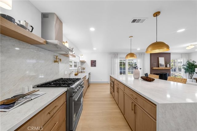 402 Hillcrest, Placentia, CA 92870
