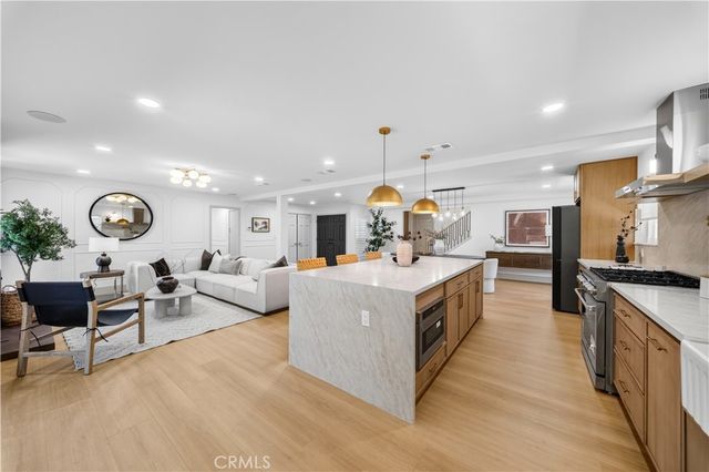402 Hillcrest, Placentia, CA 92870